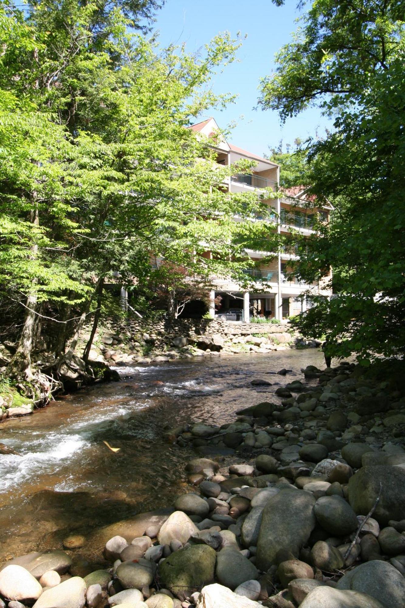 公园广场公寓酒店 蓋特林堡 外观 照片